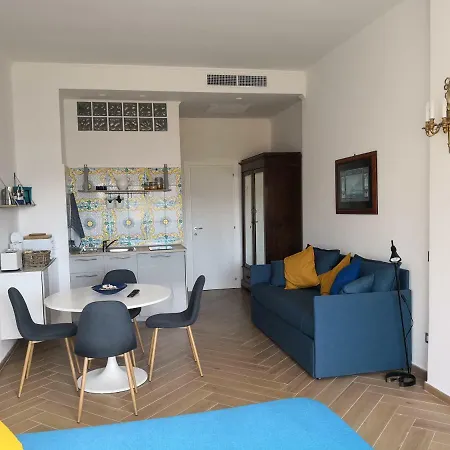 Casa Wenner 1 Panorama Su Chiaia * 那不勒斯