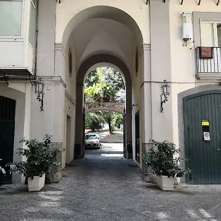Casa Wenner 1 Panorama Su Chiaia *